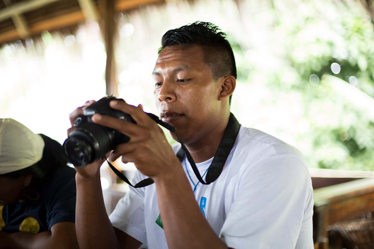 Comunicador Marcelo Córdoba, do povo Tuyuka,  participa a primeira vez de oficina da Rede Wayuri